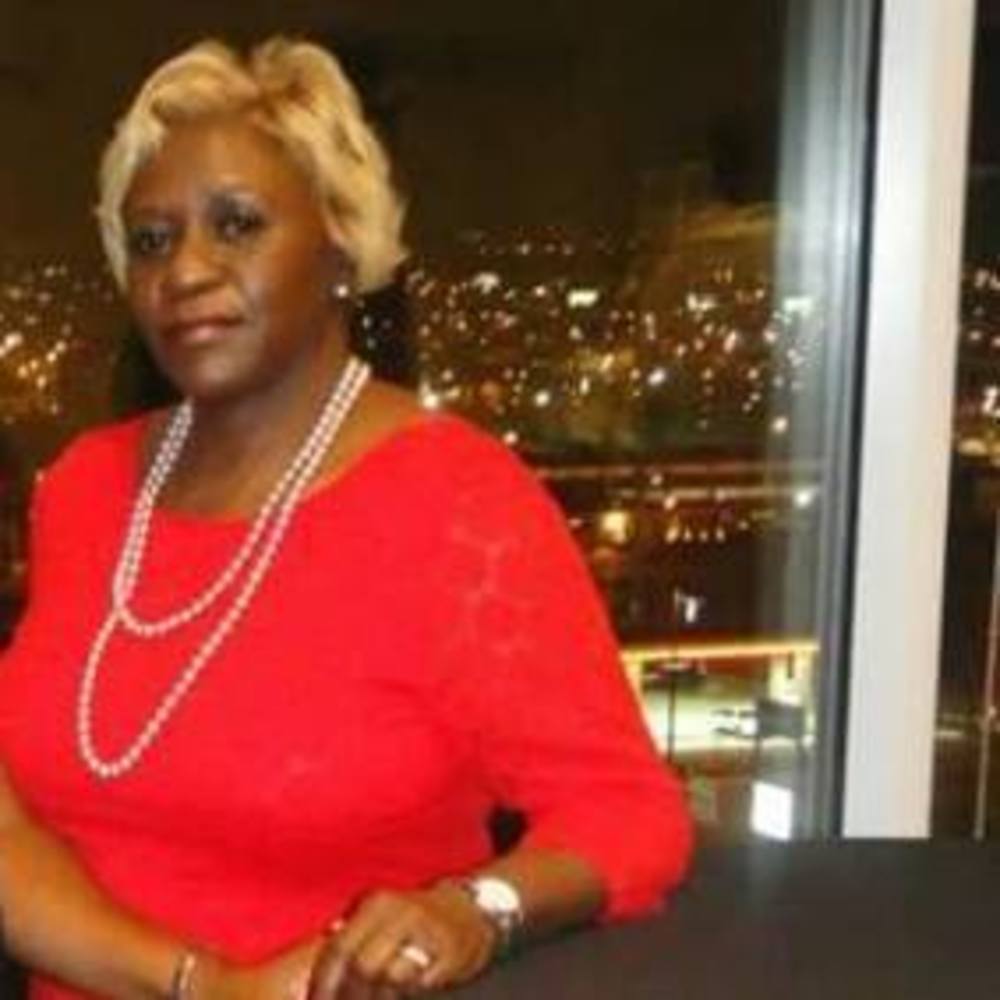 Meet your Posher, Brenda